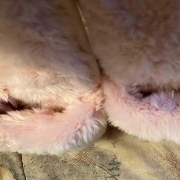 Ladies Comfy Slide-on Slippers Pink NWOT - Picture 6 of 8